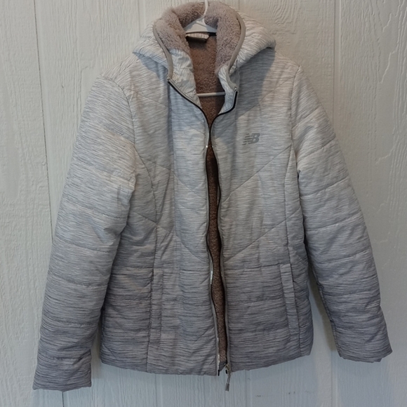 New Balance medium coat excellent condition - Picture 3 of 14